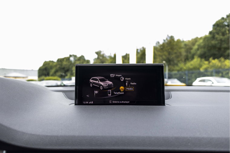 Vehicle Image 47
