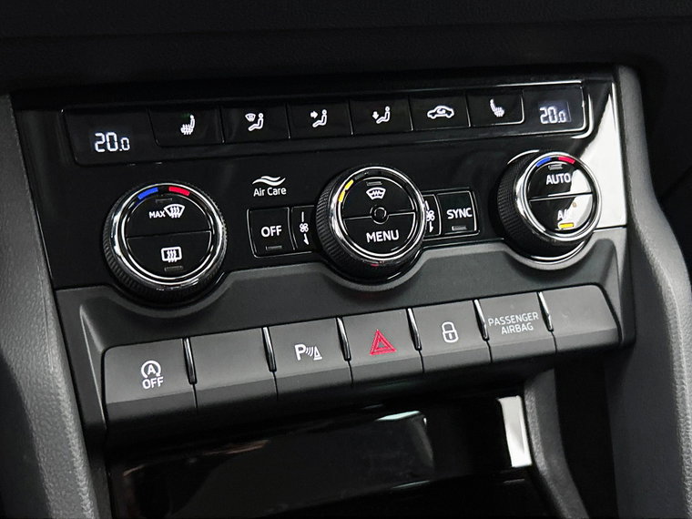 Vehicle Image 26
