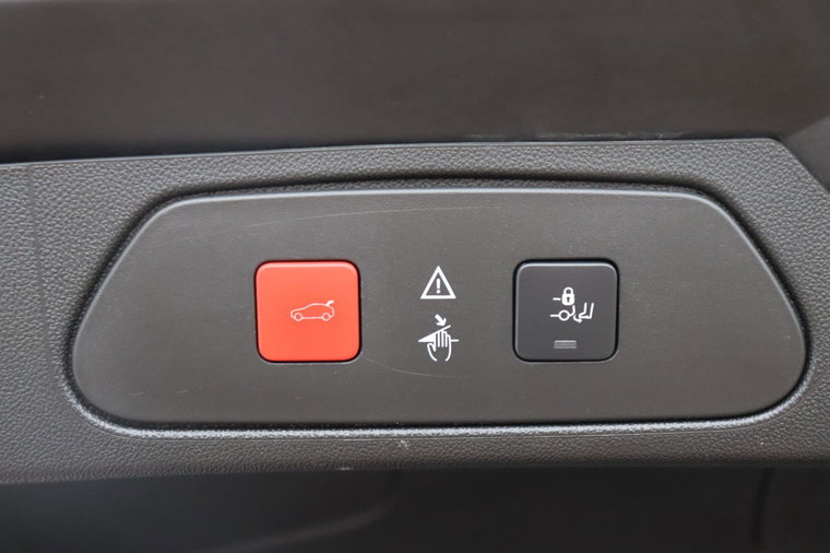 Vehicle Image 28