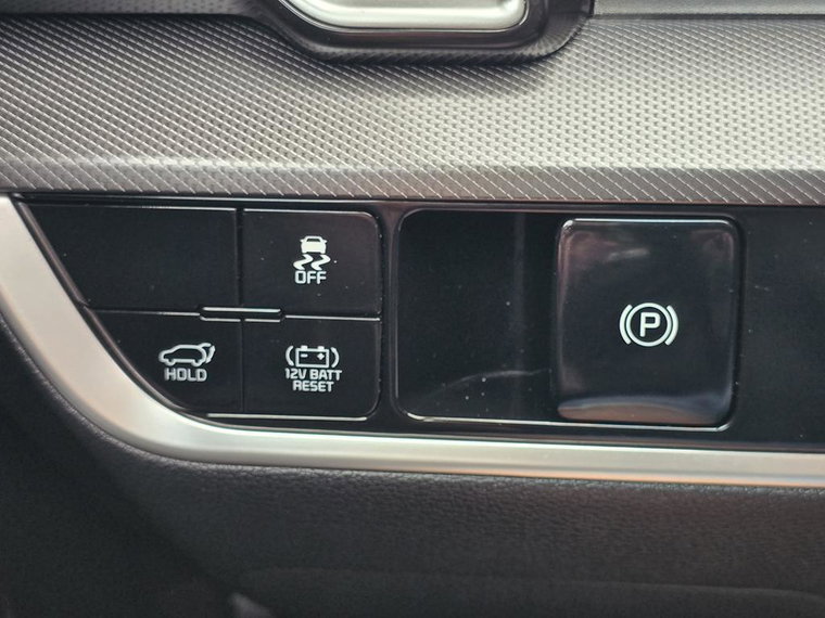 Vehicle Image 27