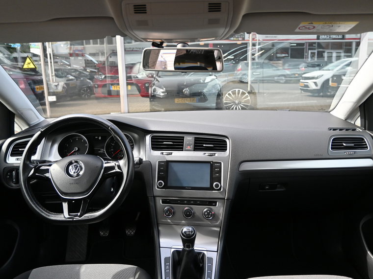 Vehicle Image 17