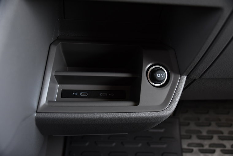 Vehicle Image 35