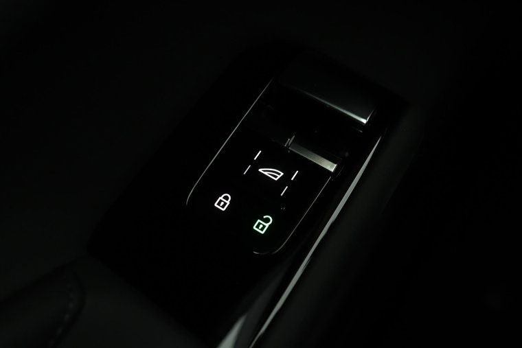 Vehicle Image 41