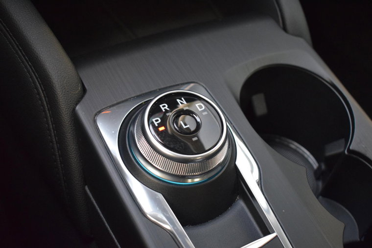 Vehicle Image 32
