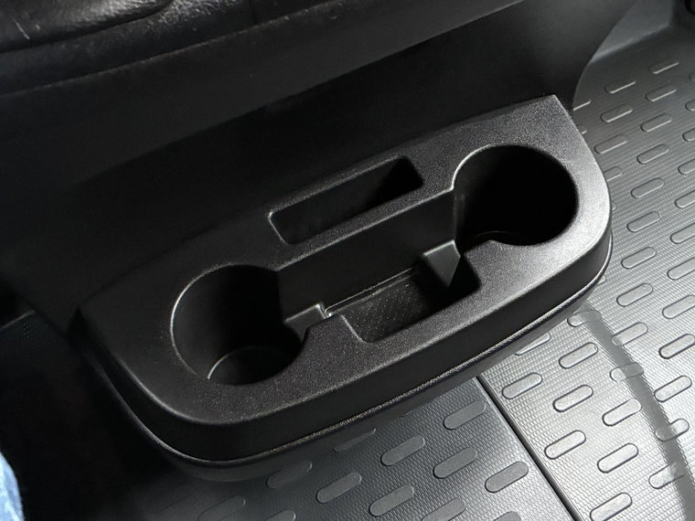 Vehicle Image 27