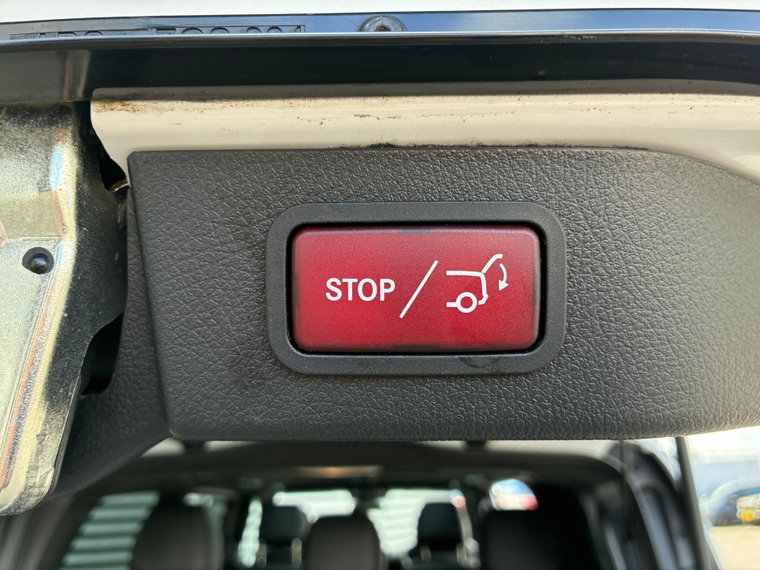 Vehicle Image 39