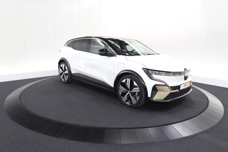Vehicle Image 52