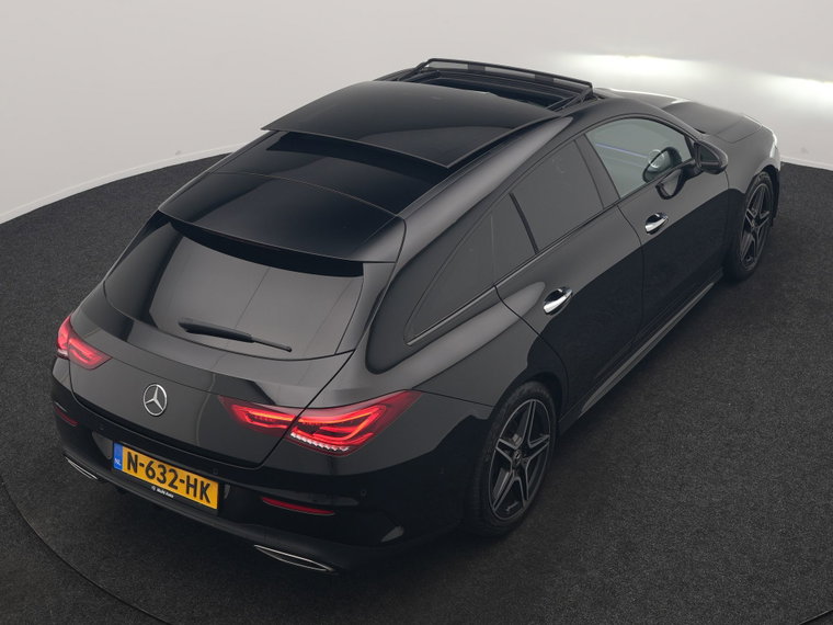 Vehicle Image 32