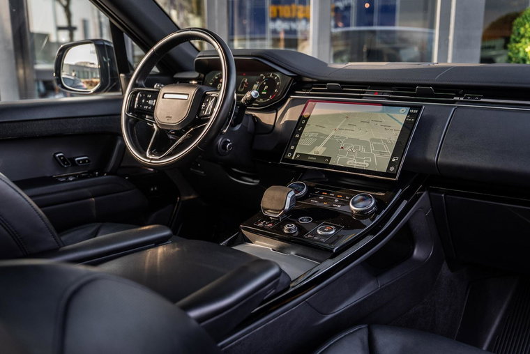 Vehicle Image 21