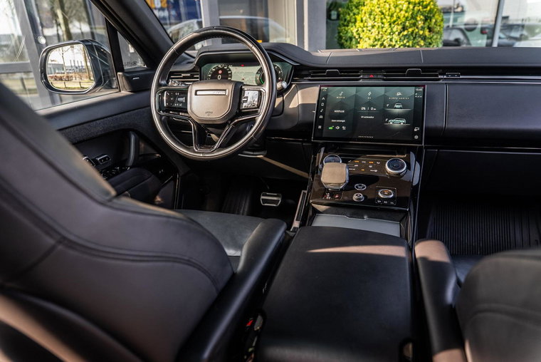 Vehicle Image 45