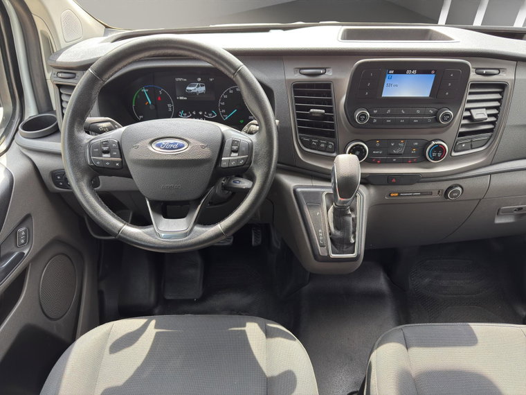 Vehicle Image 13