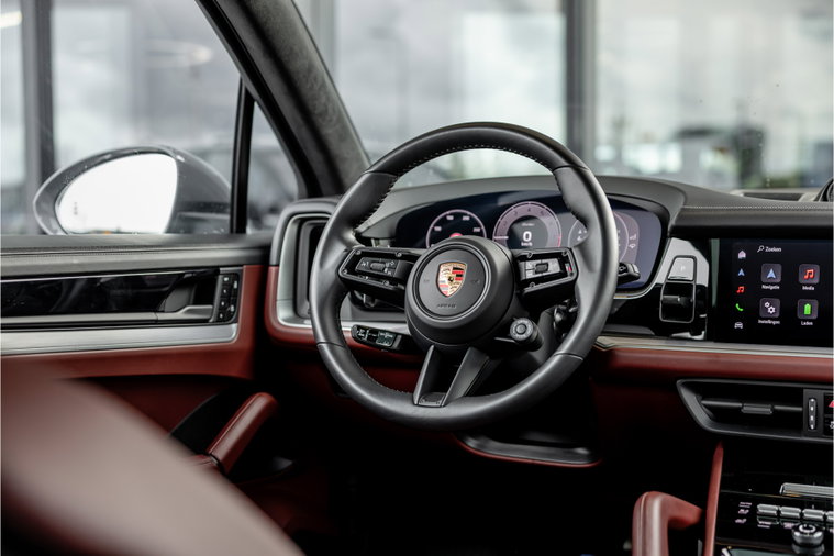 Vehicle Image 20