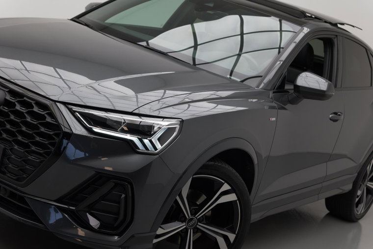 Vehicle Image 30
