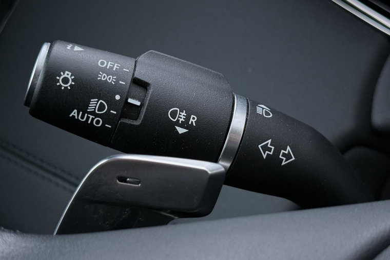Vehicle Image 36