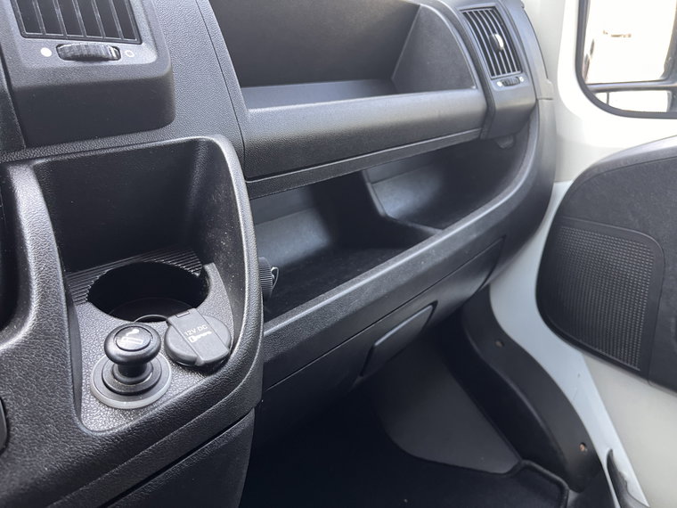 Vehicle Image 39