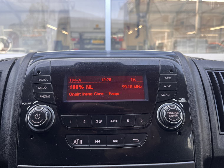 Vehicle Image 41