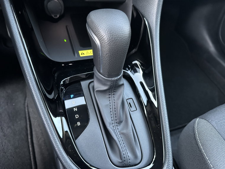 Vehicle Image 24