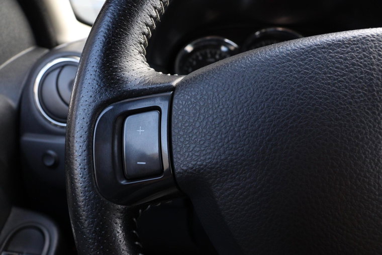 Vehicle Image 22