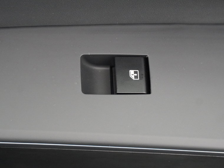 Vehicle Image 41