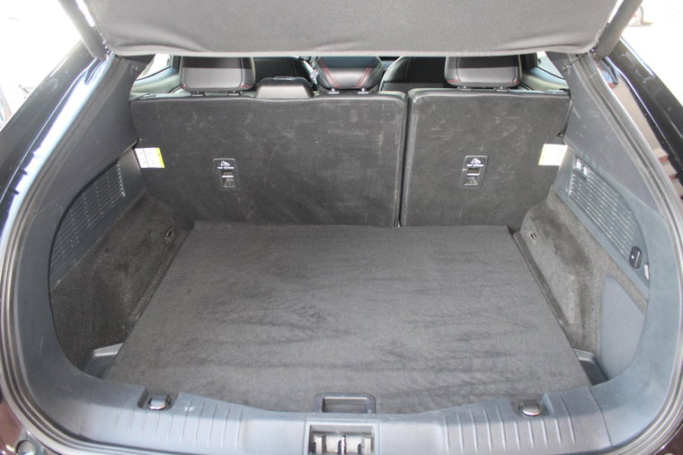 Vehicle Image 21