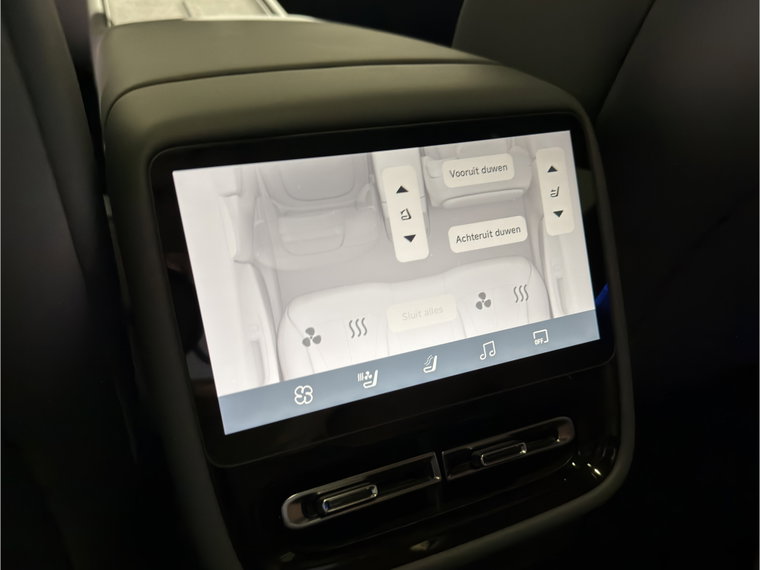 Vehicle Image 39