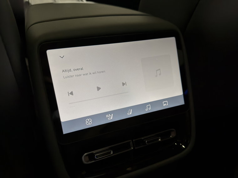 Vehicle Image 41