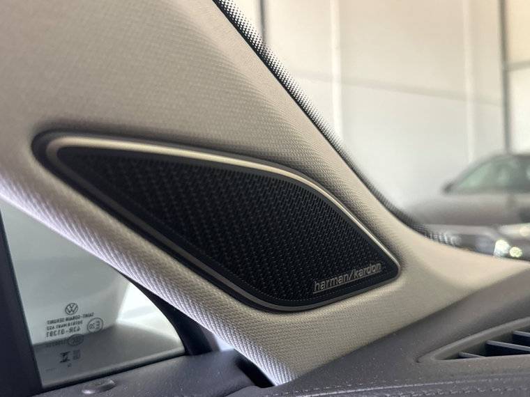 Vehicle Image 41