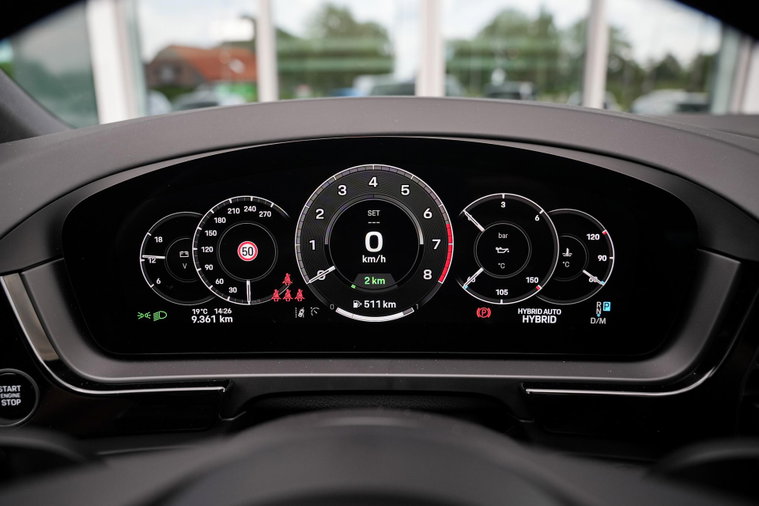 Vehicle Image 13