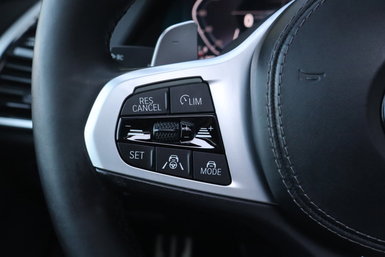 Vehicle Image 28