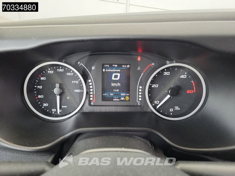 Vehicle Image 33