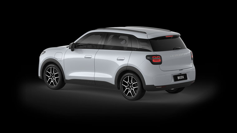 Vehicle Image 3