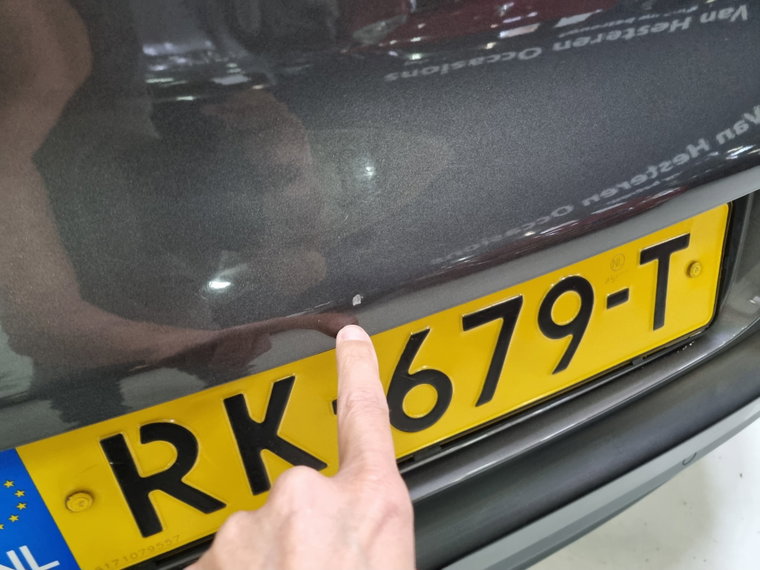 Vehicle Image 16