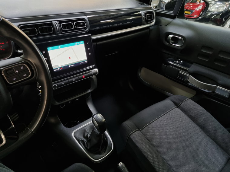 Vehicle Image 31
