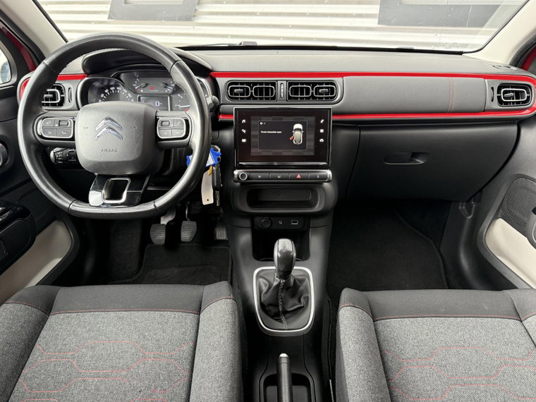 Vehicle Image 12