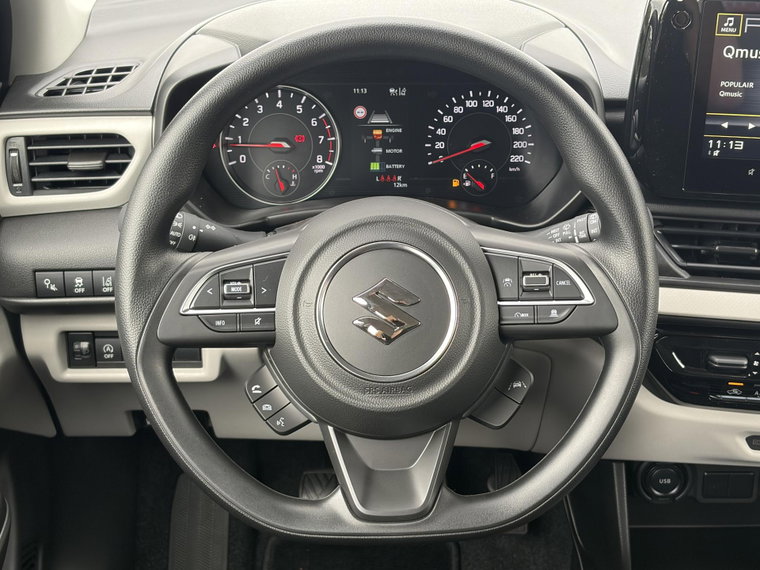 Vehicle Image 19