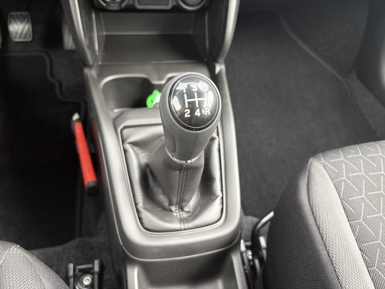 Vehicle Image 33