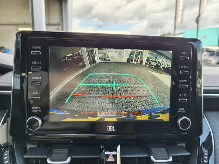 Vehicle Image 21