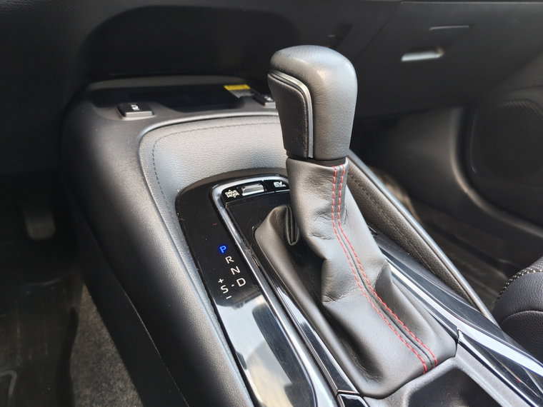Vehicle Image 24