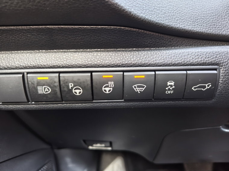 Vehicle Image 27