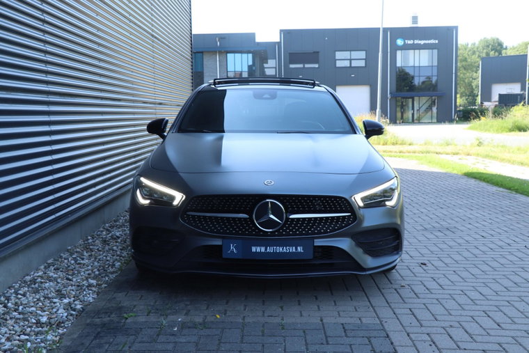 Vehicle Image 28