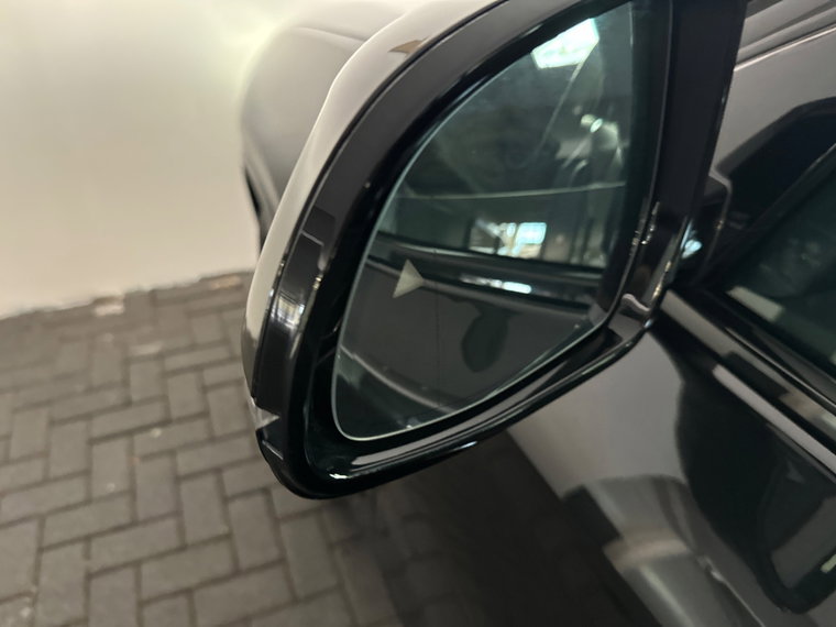 Vehicle Image 39