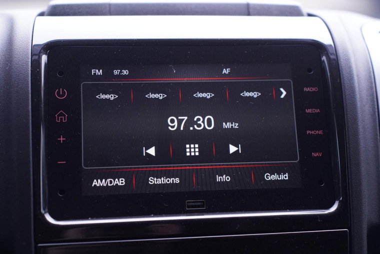 Vehicle Image 36