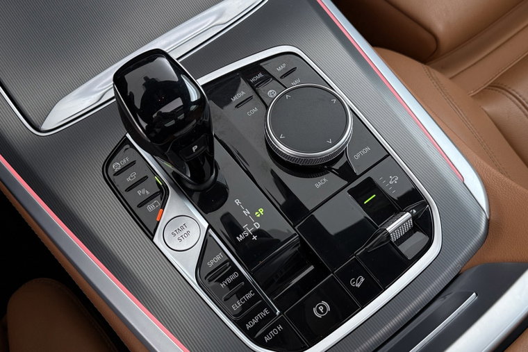 Vehicle Image 40
