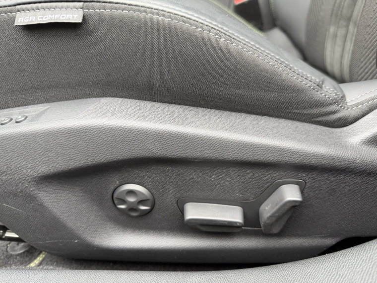 Vehicle Image 45