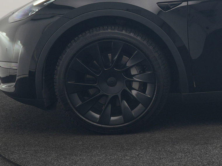 Vehicle Image 36