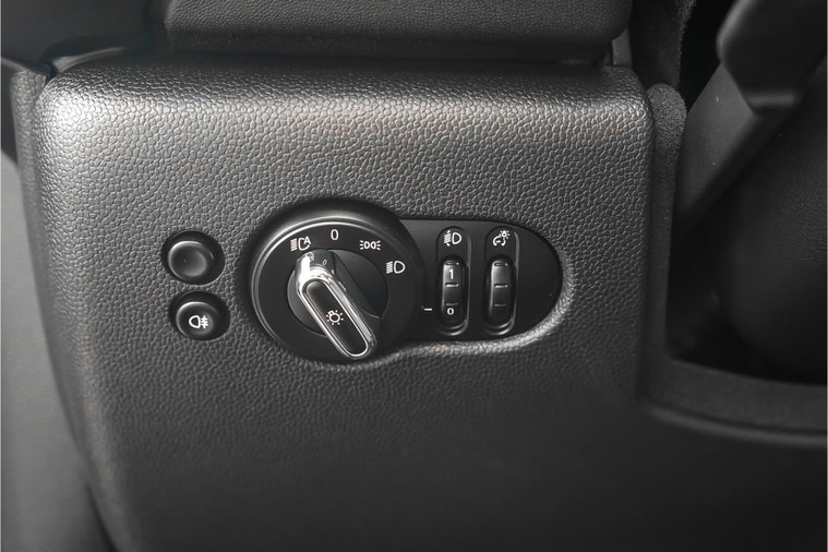 Vehicle Image 41