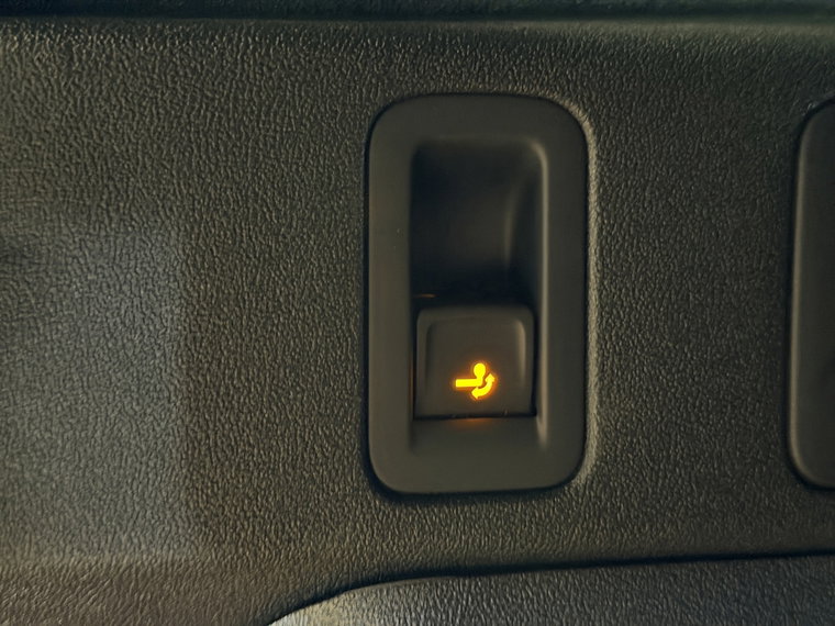 Vehicle Image 40