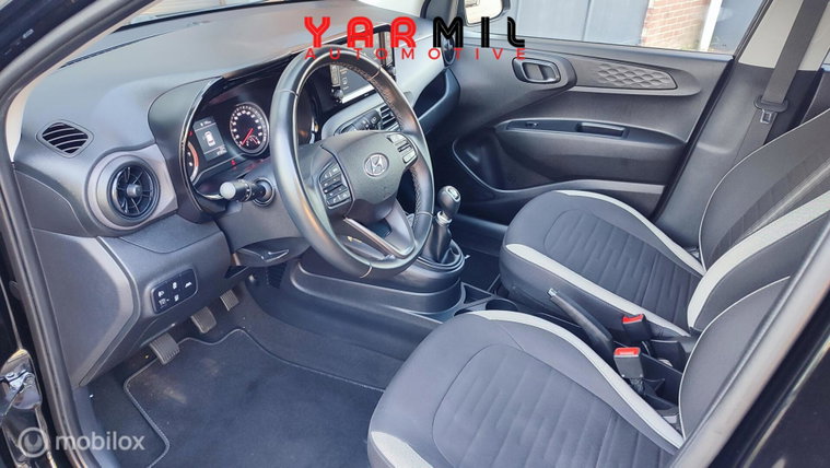 Vehicle Image 20