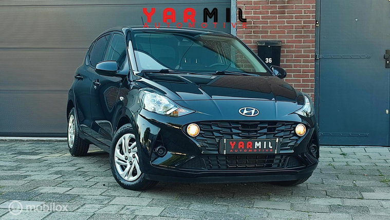 Vehicle Image 10