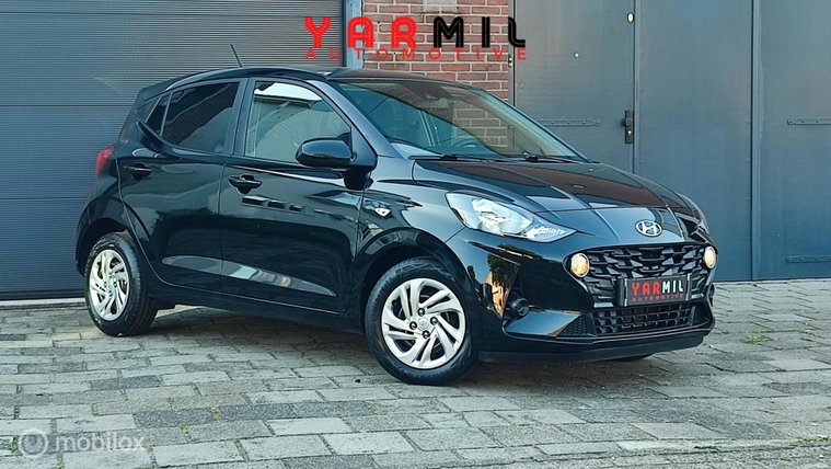 Vehicle Image 11
